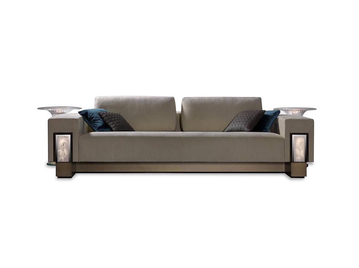 3 seater leather sofa with light | Palazzo Ducale by Reflex