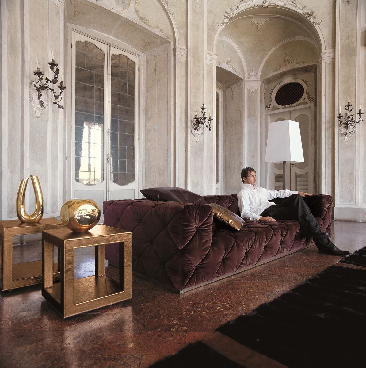 Corner leather sofa | Must by Longhi