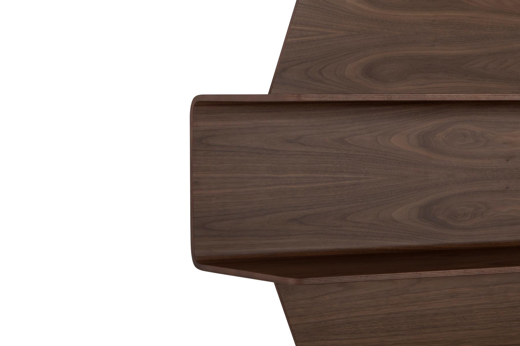 Open wall-mounted walnut bookcase | Master by Tonin Casa