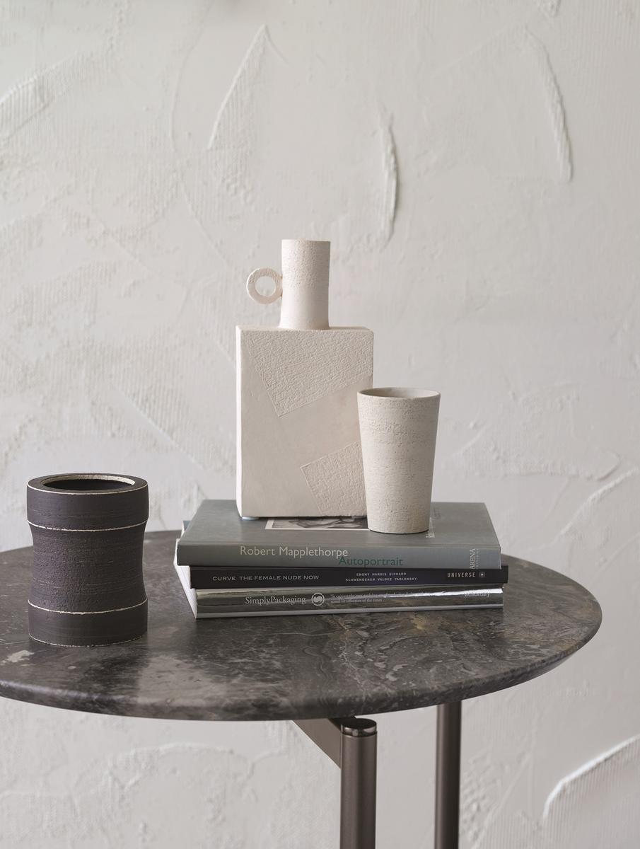 Marble coffee table | Iko by Flou
