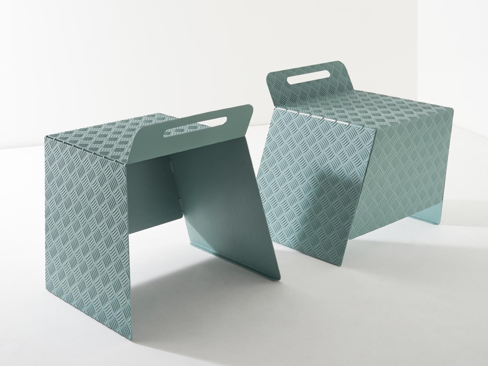 Low plate stool | Street by Zava