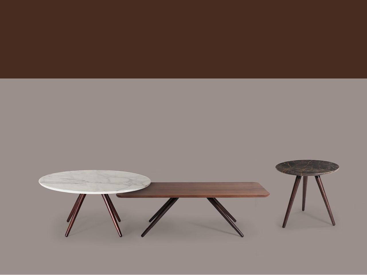 Round marble coffee table | Light by Borzalino