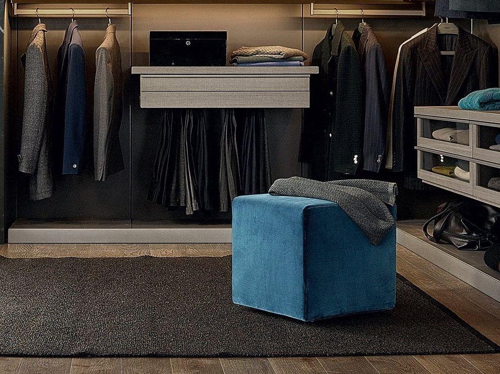 Upholstered fabric pouf | Play by Poliform