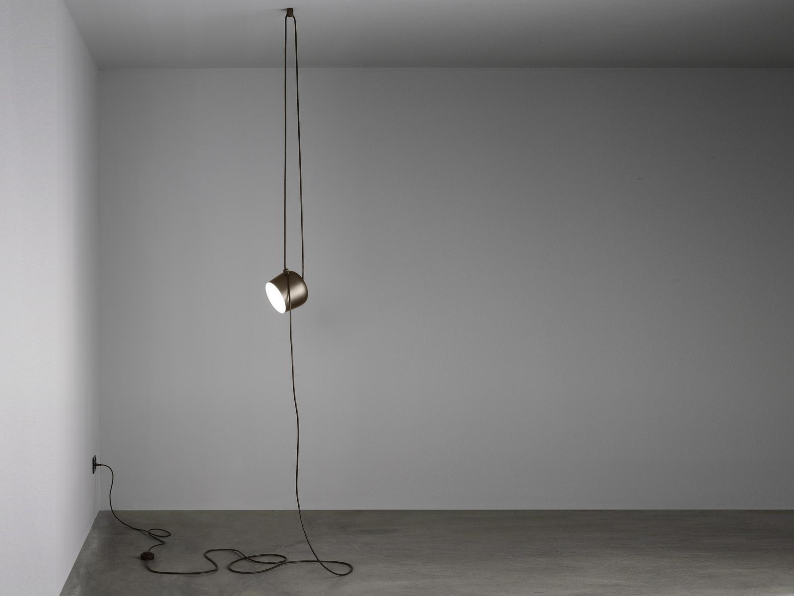 LED direct light pendant lamp | Aim Cable-plug by Flos