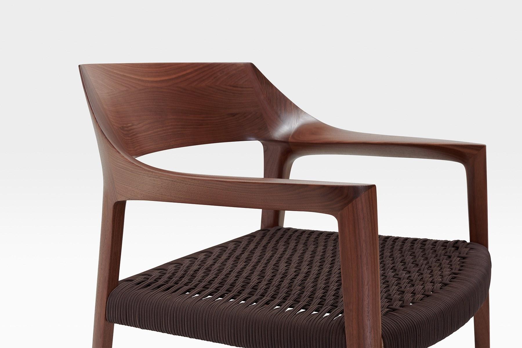 Wooden easy chair with armrests | Scheggia by Potocco