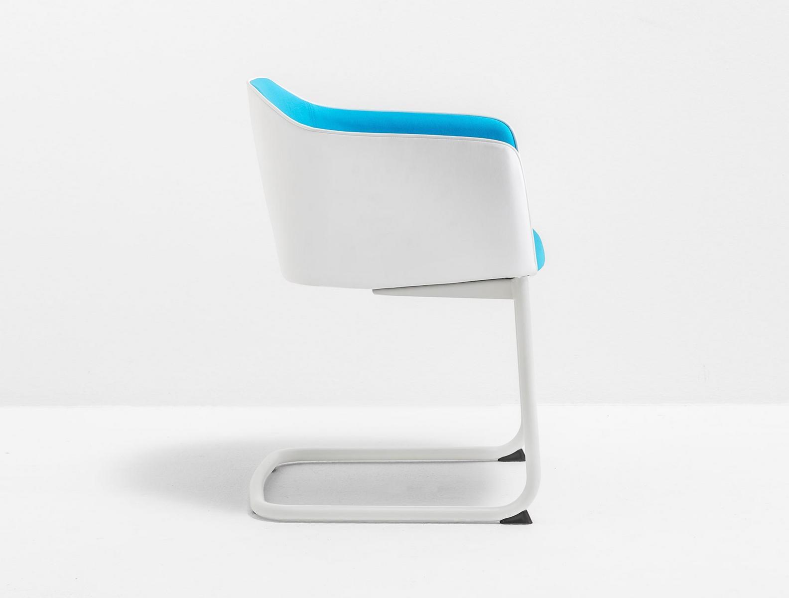 Cantilever upholstered chair with armrests | Laja Cantilever 882 by Pedrali