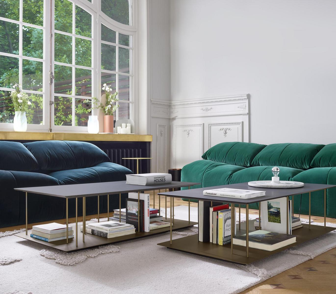 Carrara marble table lamp | Ronde by Ligne Roset