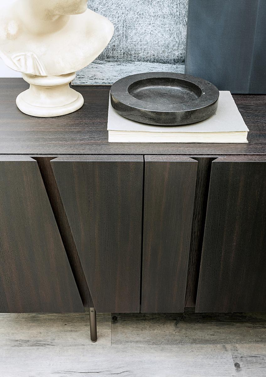 Oak sideboard | Picture by Lema