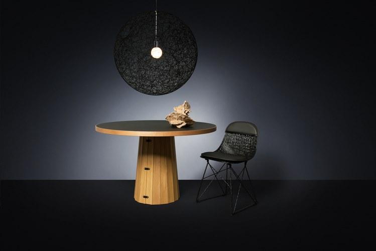 Round table | Container Table Bodhi Round 160-180 by Moooi