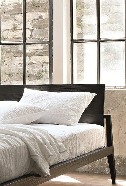 Wooden double bed | Theo by Lema