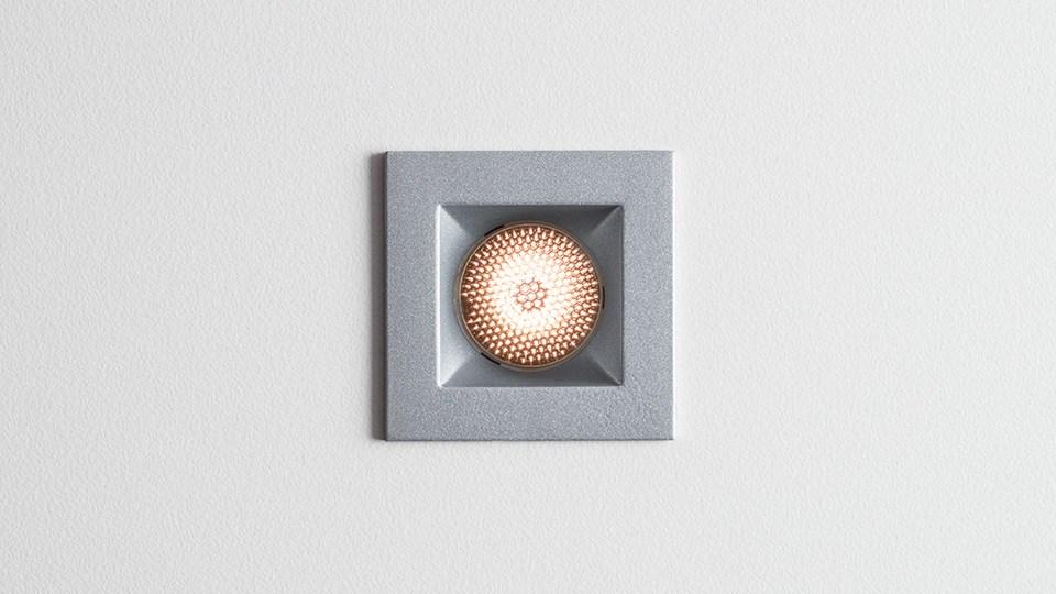 LED square aluminium spotlight | Everything by Artemide