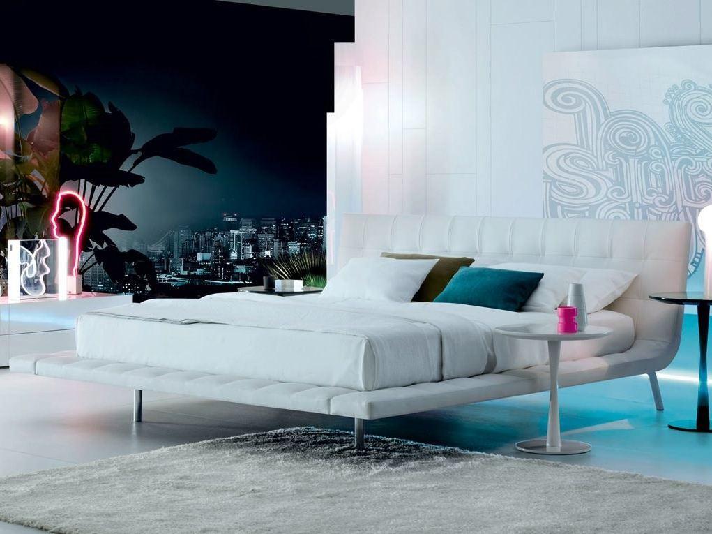 Leather double bed with tufted headboard | Onda by Poliform