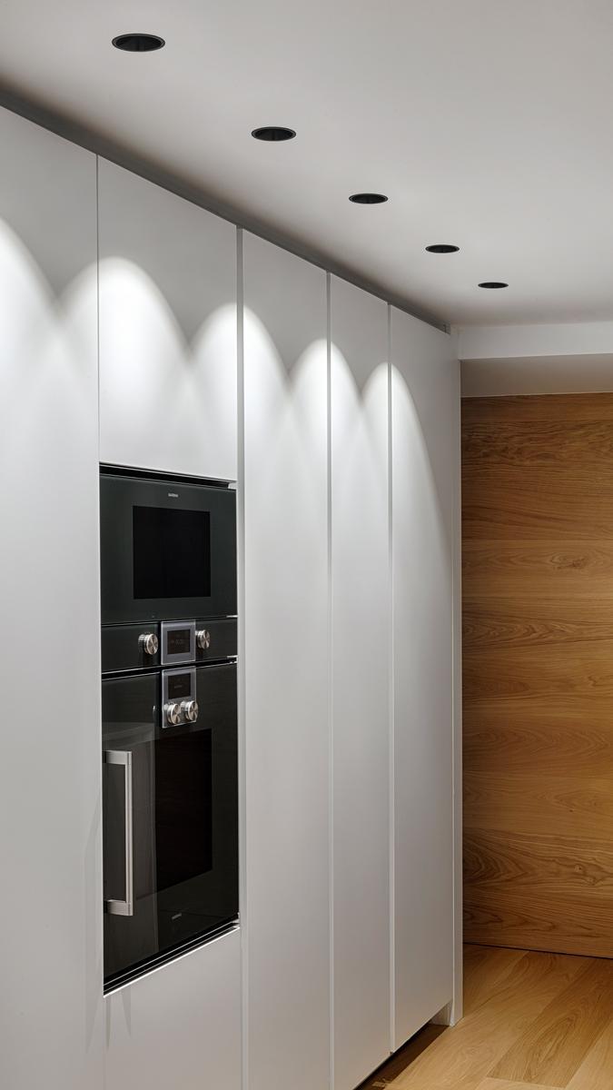 LED round recessed aluminium spotlight | Shot Light M Asymmetric by Arkoslight