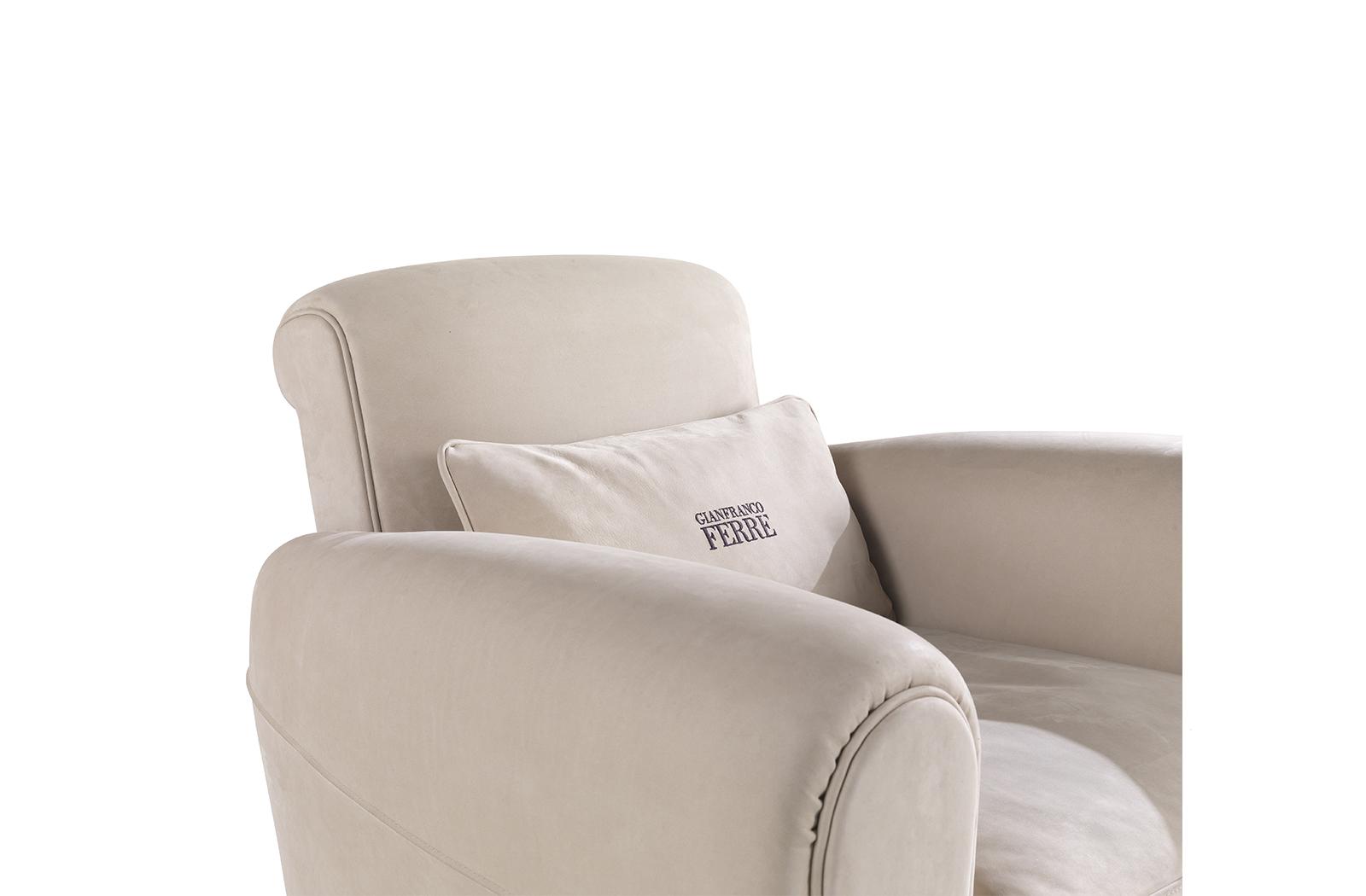 Leather armchair with armrests | Kallio by Gianfranco Ferre Home