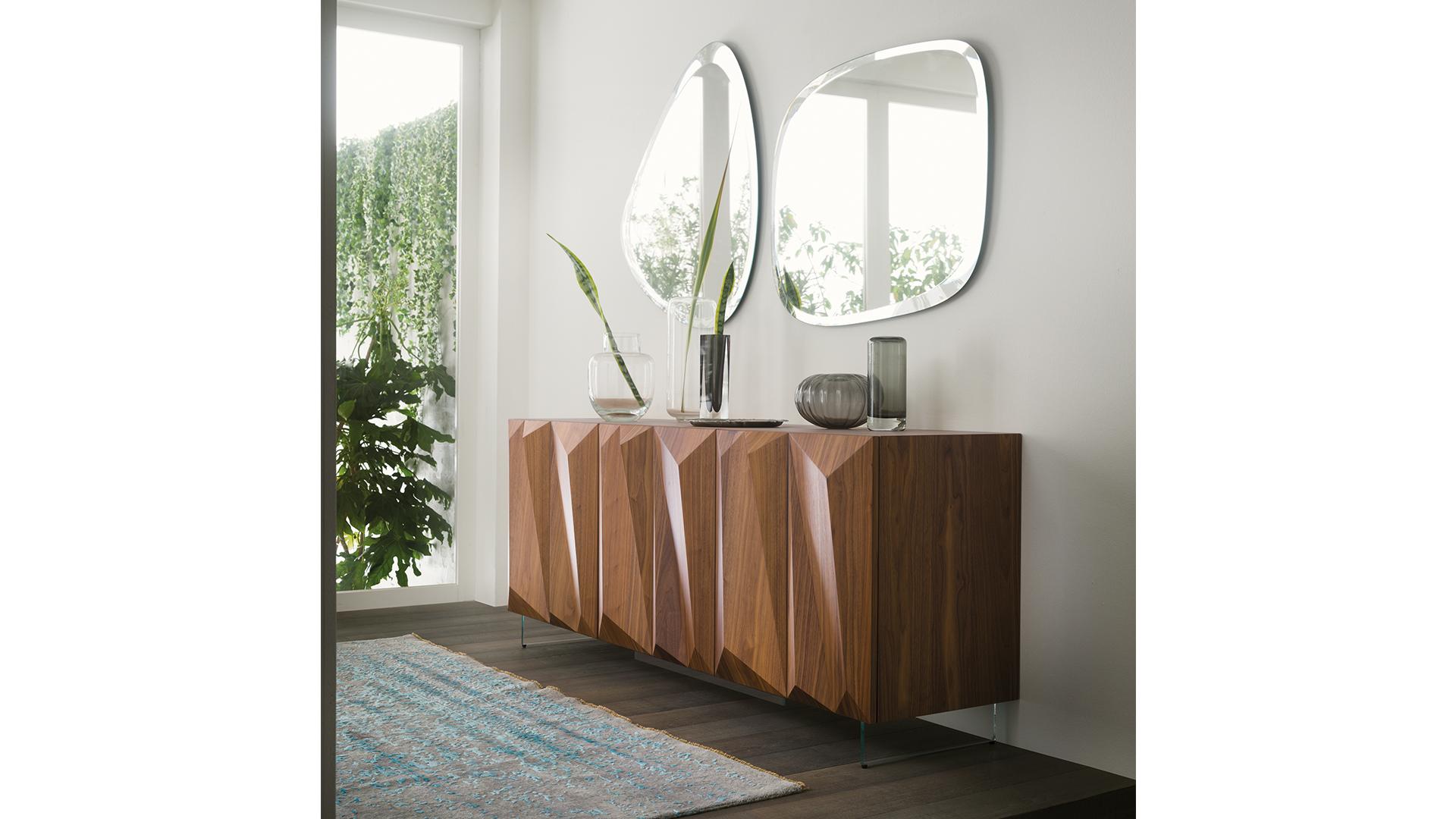 Wooden sideboard with integrated lighting | Quartz by Reflex