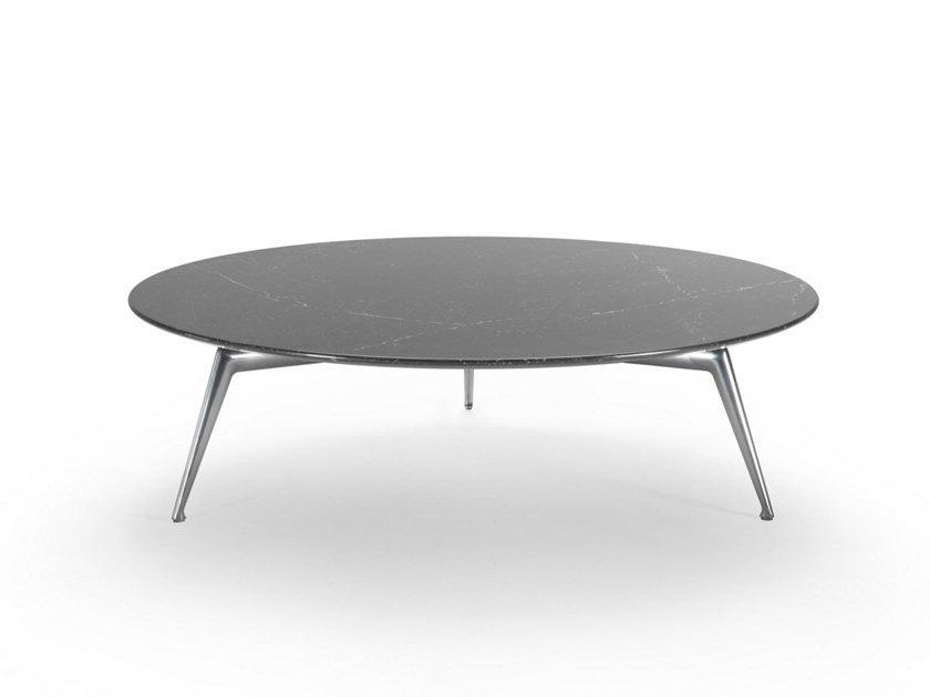 Round marble coffee table | Este by Flexform