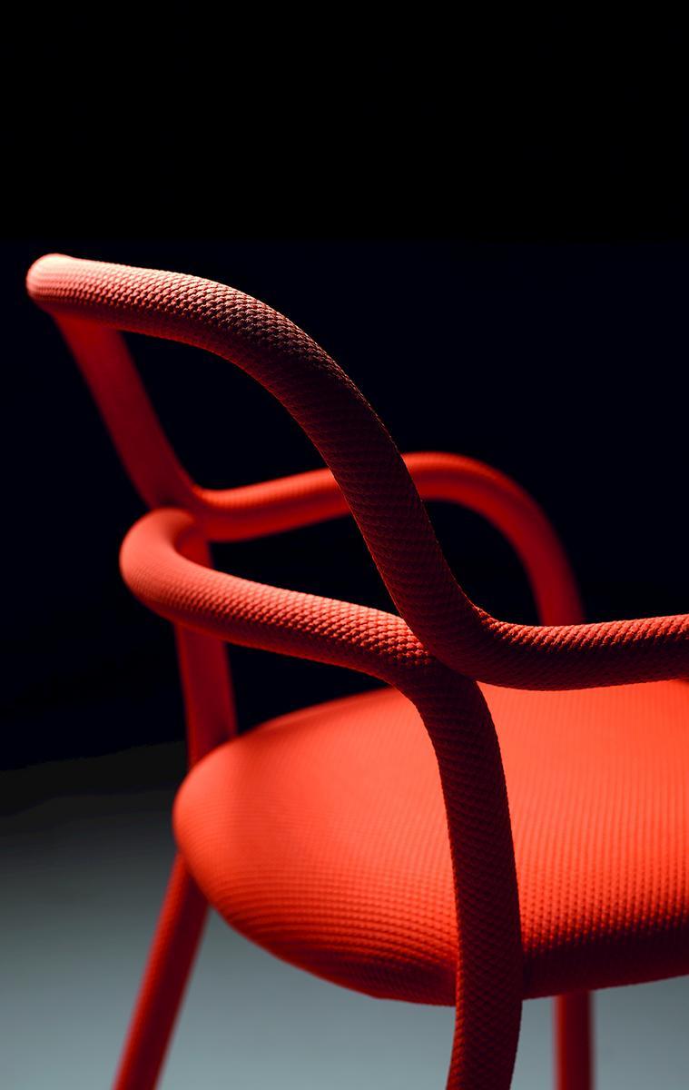 Armchair with four legs frame upholstered in fabric | Pippi P by Midj