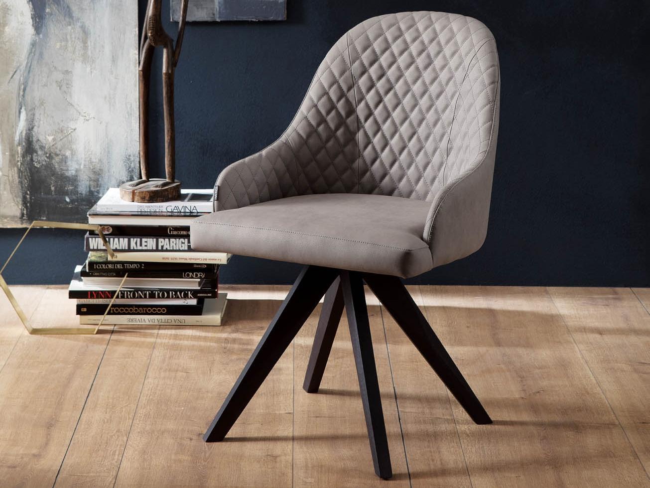 Upholstered chair with armrests | Olimpia by Ozzio Italia