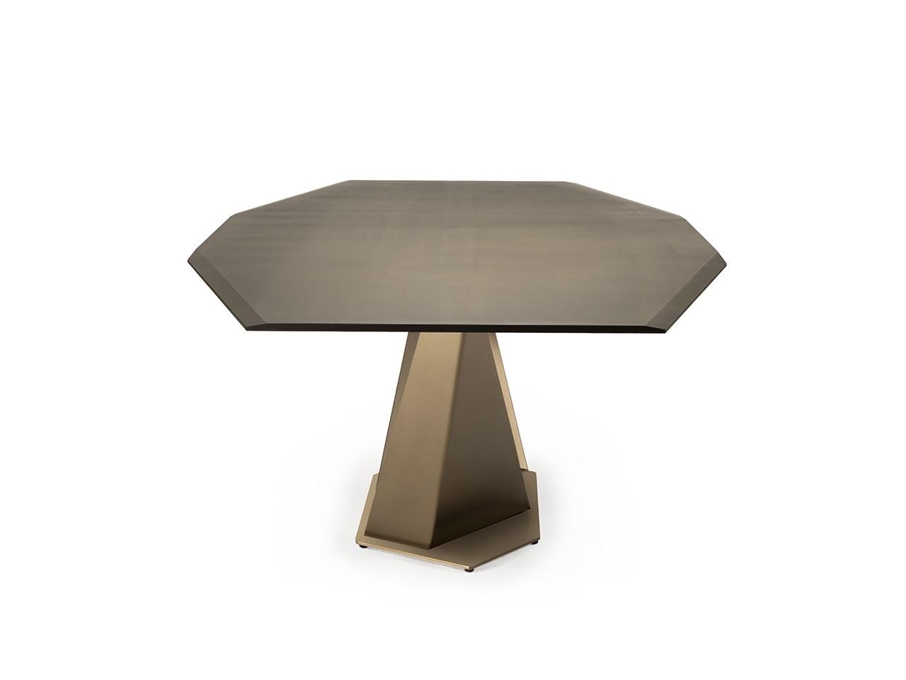 Octagonal glass table with metal base | Quartz 72 by Reflex