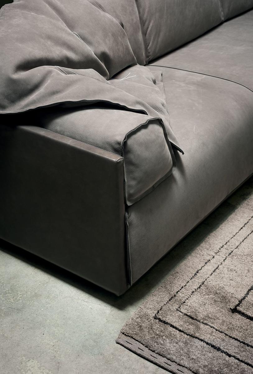 Leather sofa | Hard & Soft Slim by Baxter