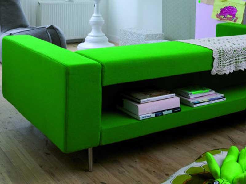 Sofa with integrated magazine rack | Bottoni Shelf by Moooi