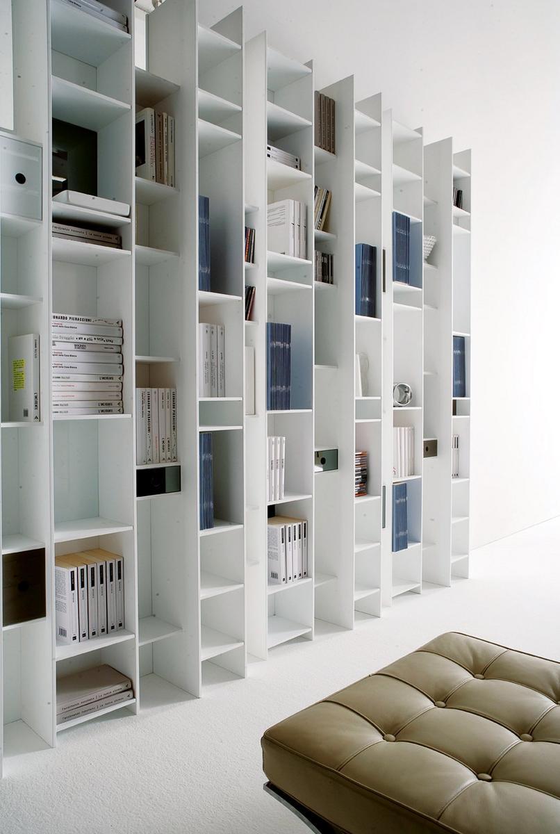 Wall-mounted modular bookcase | Byblos by Ozzio Italia