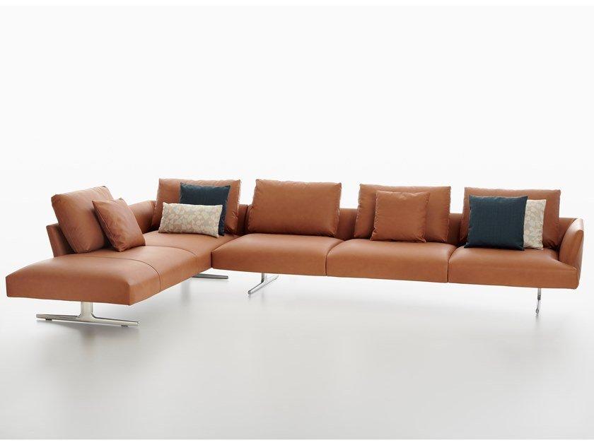 Corner leather sofa | Hiro by Zanotta