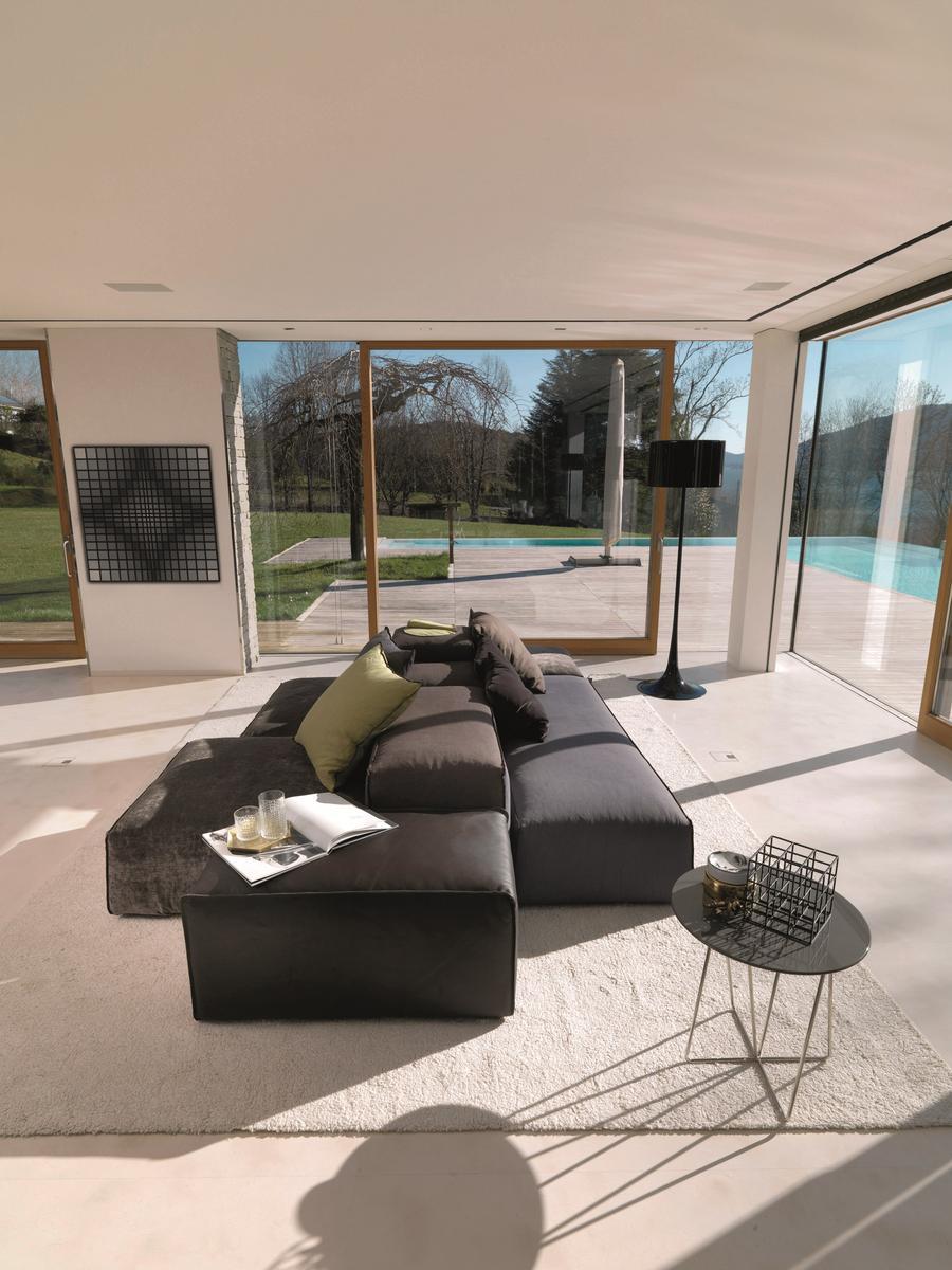 Sectional sofa | Boog by Desiree