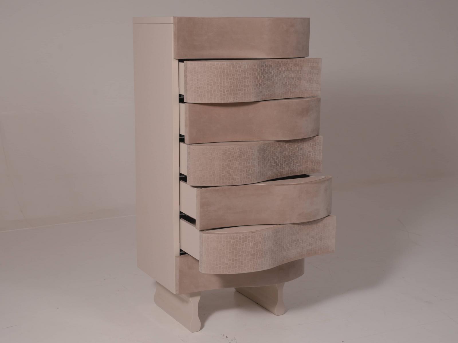 MDF and cowhide chest of drawers | Ola by Mantellassi 1926