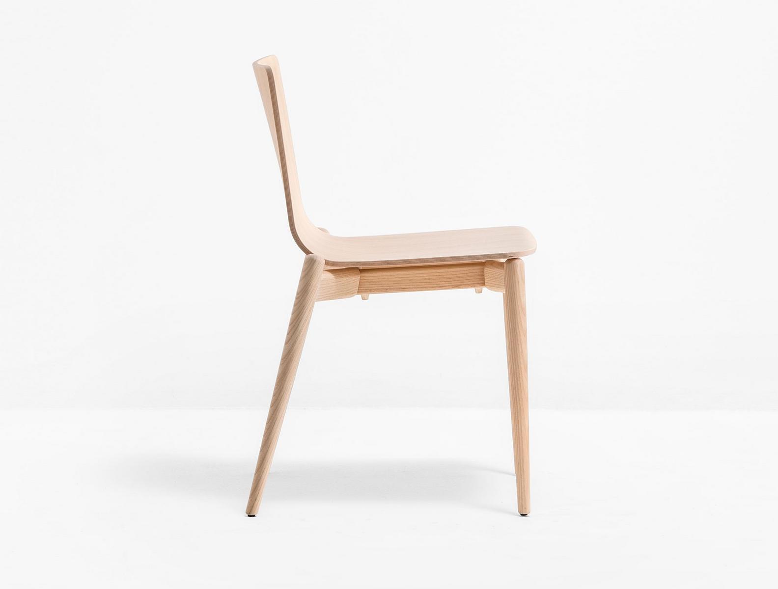Stackable wooden chair | Malmö 390 by Pedrali