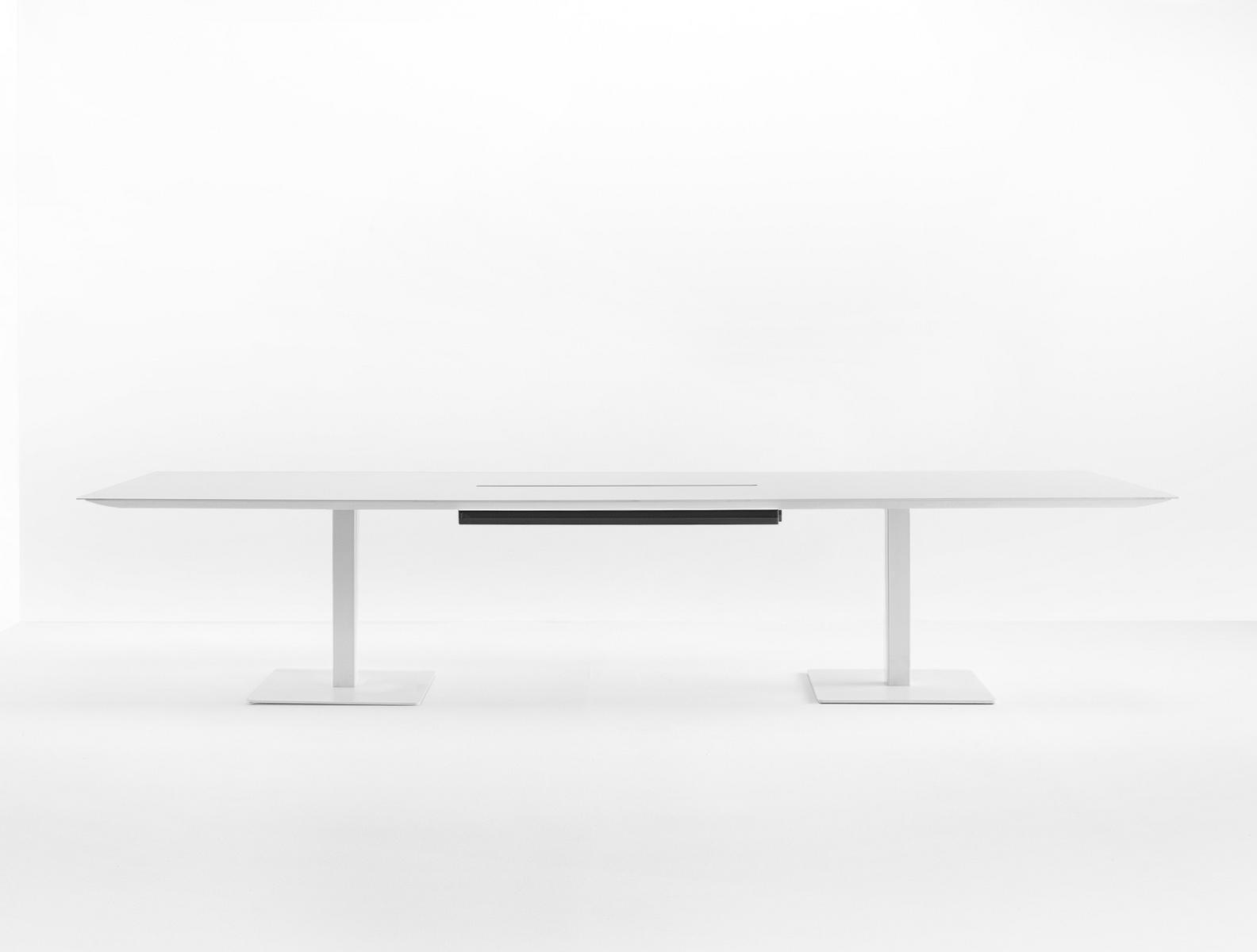 Rectangular meeting table | Plano 2 by Pedrali