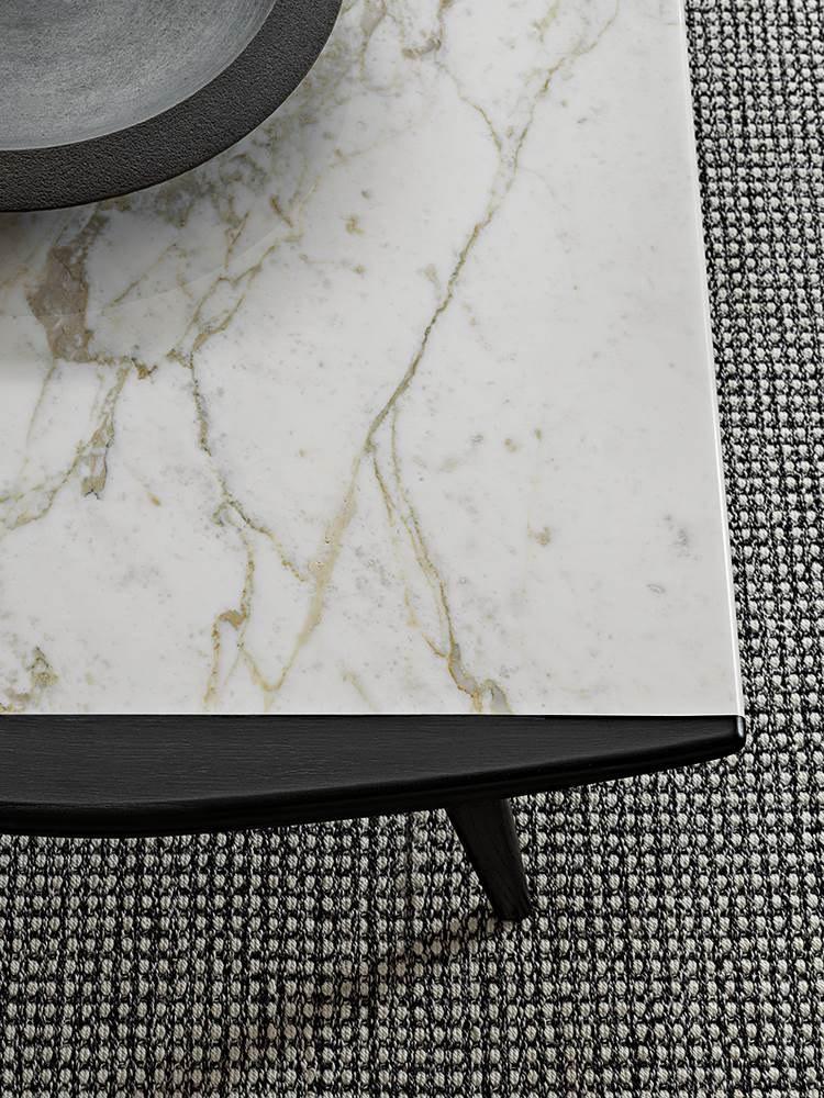 Marble coffee table | Fynn by Minotti