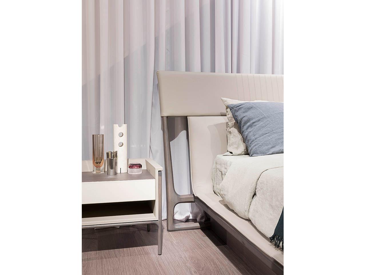 Solid wood double bed with leather upholstered headboard | Vine by Turri