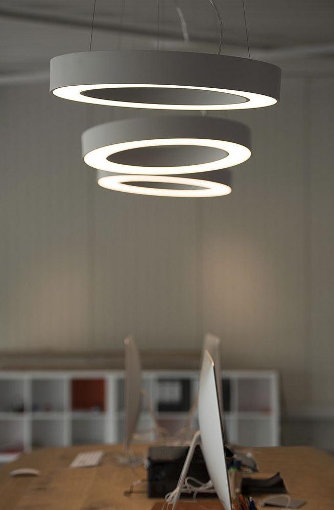 Aluminium pendant lamp in a contemporary style | Medo by SLV