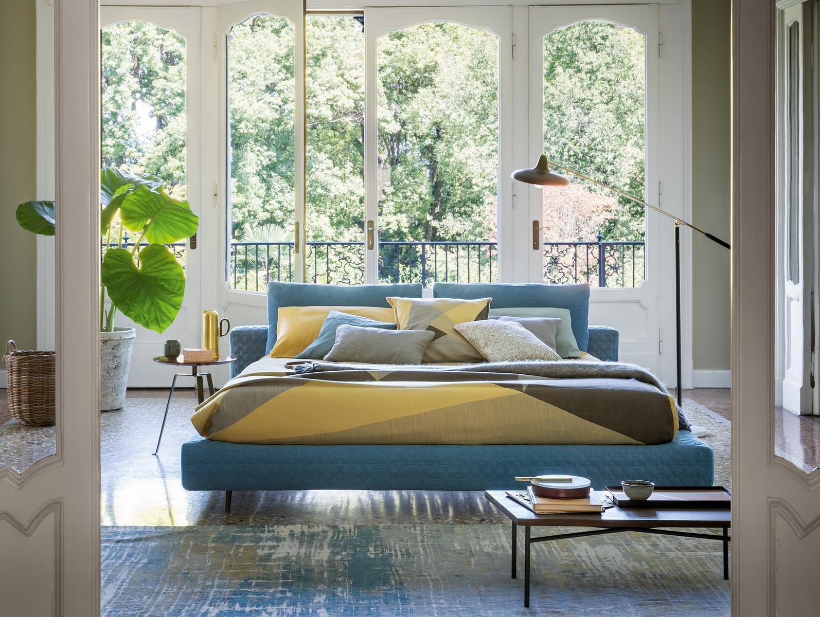 Double bed | Owen by Bonaldo