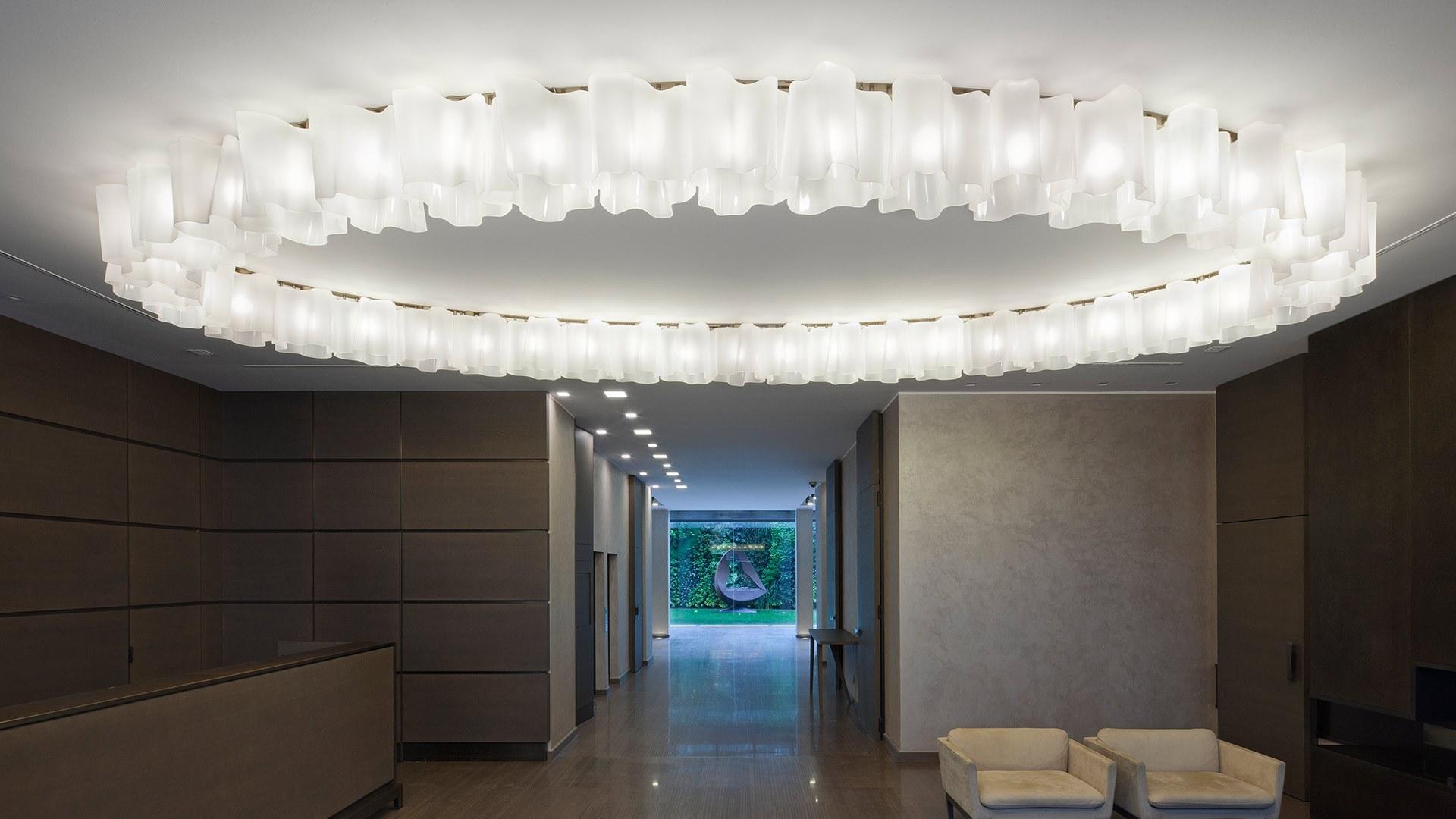 Blown glass ceiling lamp | Logico by Artemide