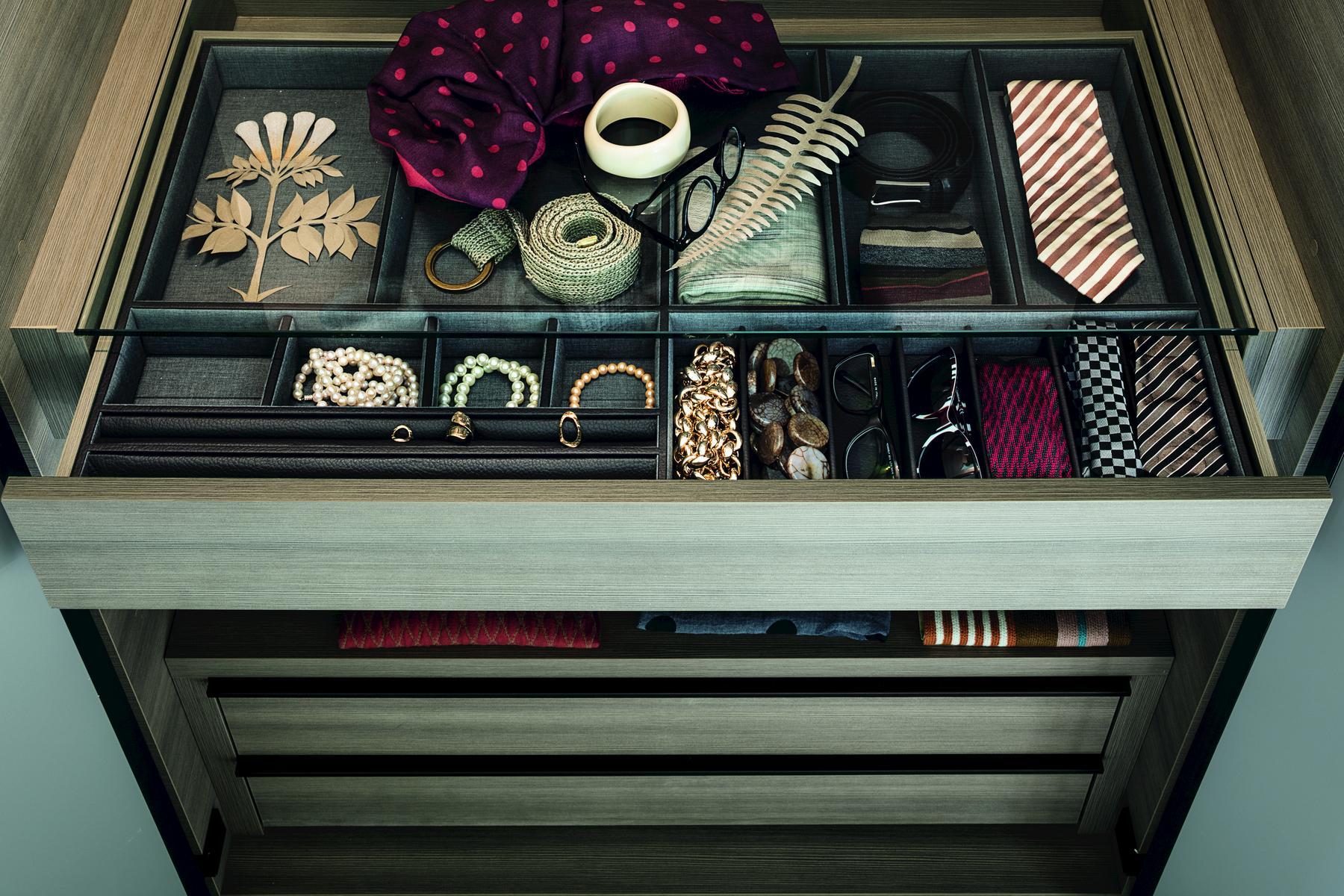 Sectional wardrobe custom | Dandy by Lema