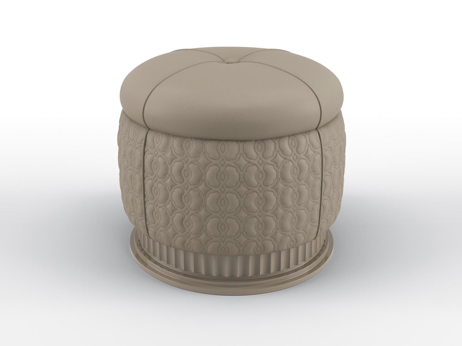 Round leather pouf | Moon Walt by Bruno Zampa