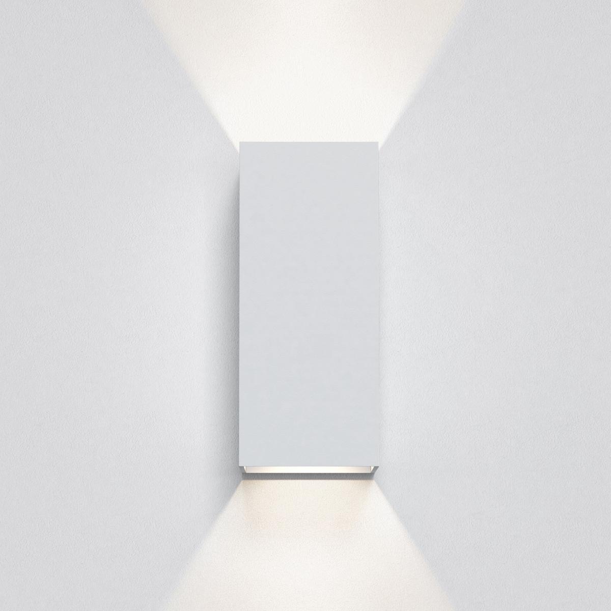LED aluminium wall light | Kinzo 210 by Astro lighting
