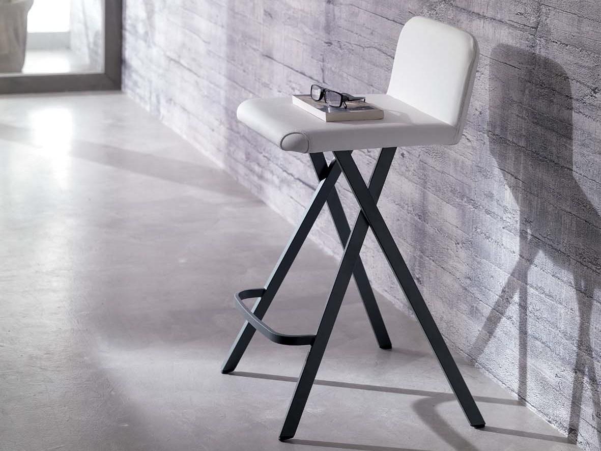 High leather stool | Charlie by Ozzio Italia