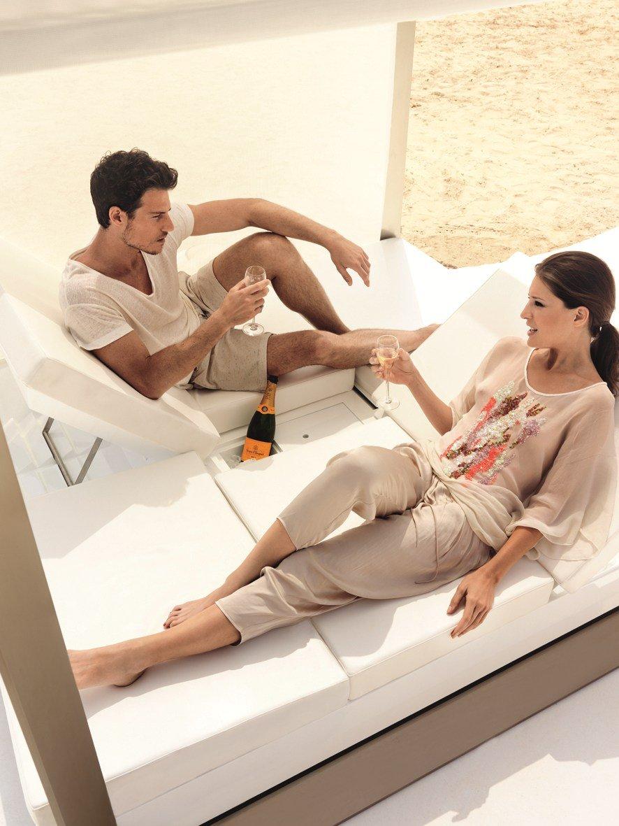 Recliner garden bed | Daybed Vela by Vondom