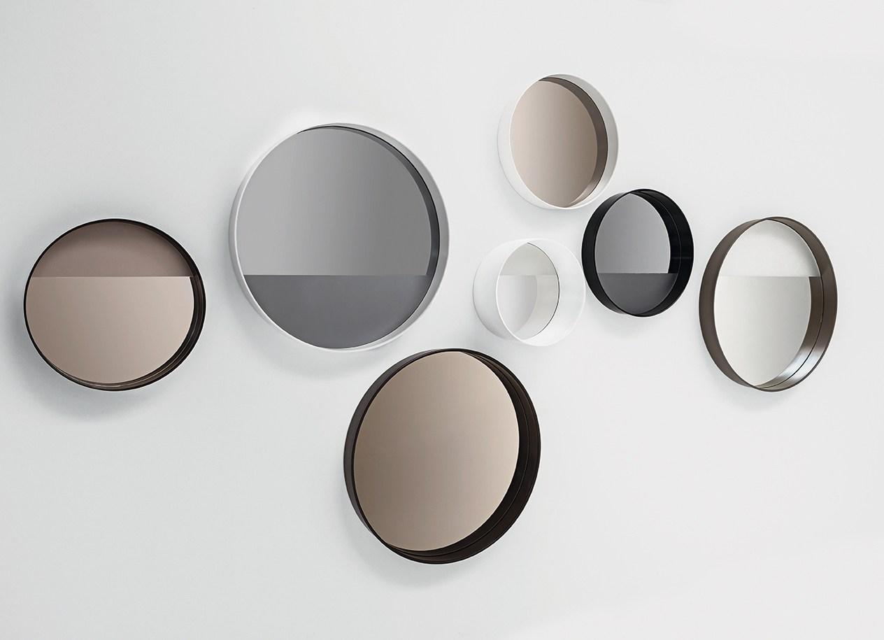 Round wall-mounted framed mirror | Horizon by Sovet