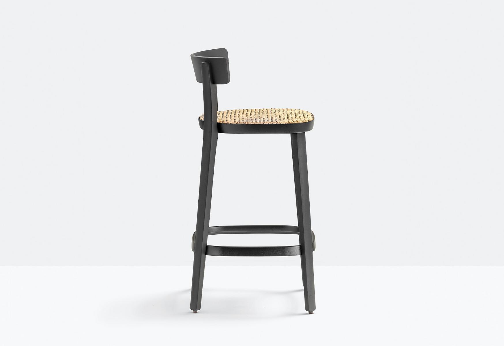 High ash stool | Folk 2926 by Pedrali