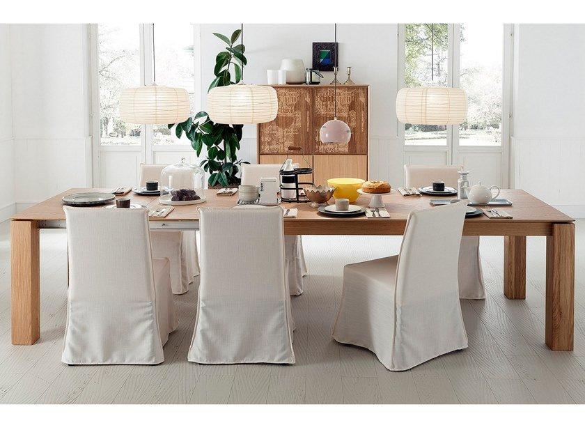 Extending solid wood dining table | Santiago by Altacorte