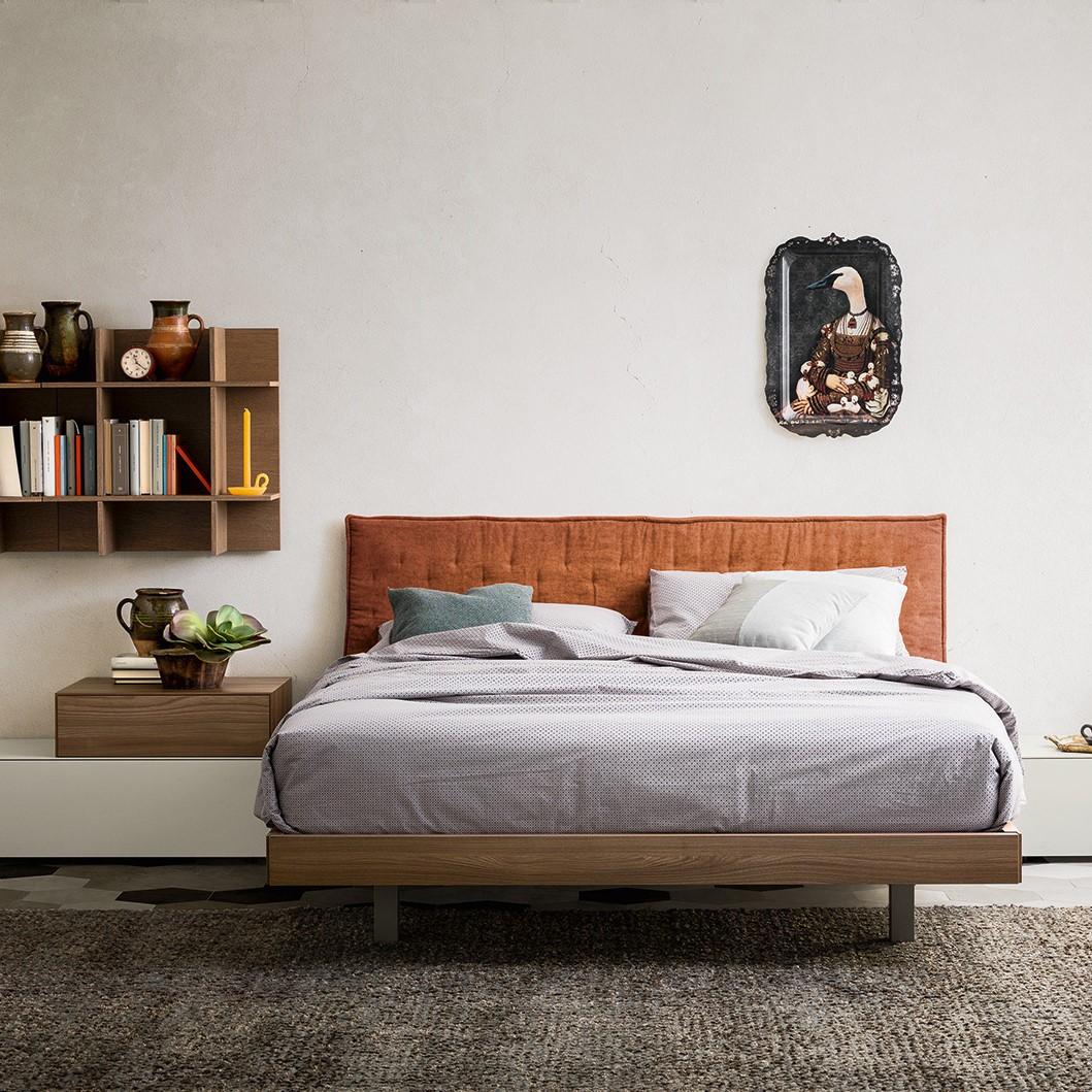 Wood bed with upholstered headboard | Teo by ALF Dafre