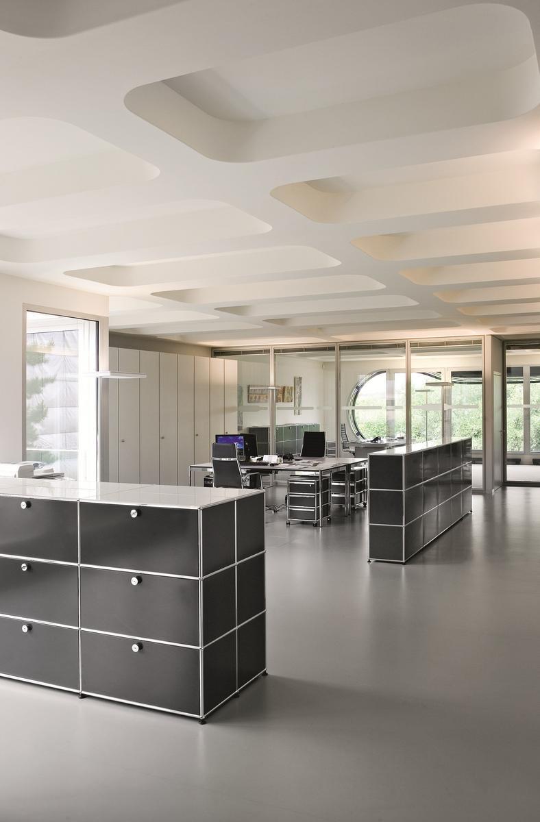 Rectangular laminate workstation desk | Haller Table For Shared Workstations by USM