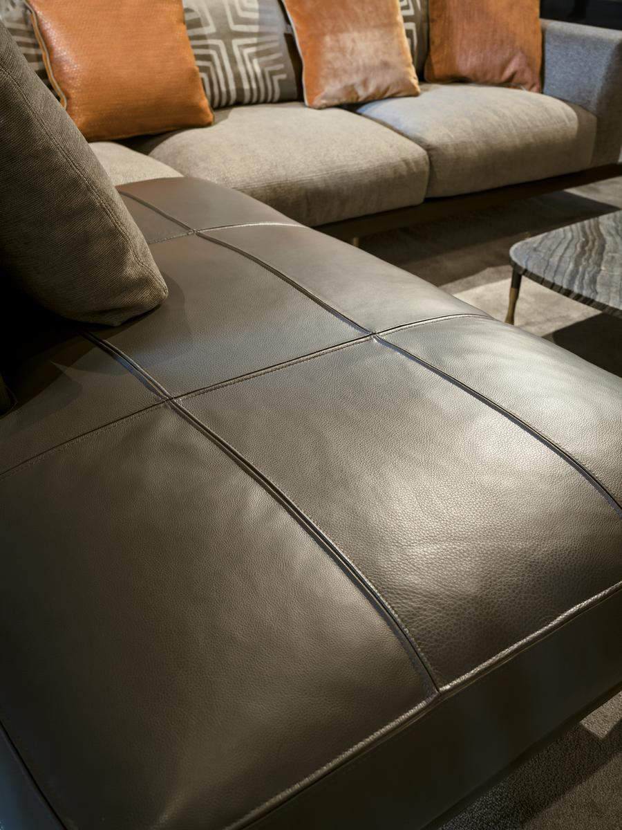 3 seater leather sofa | Ares by Ezio Bellotti