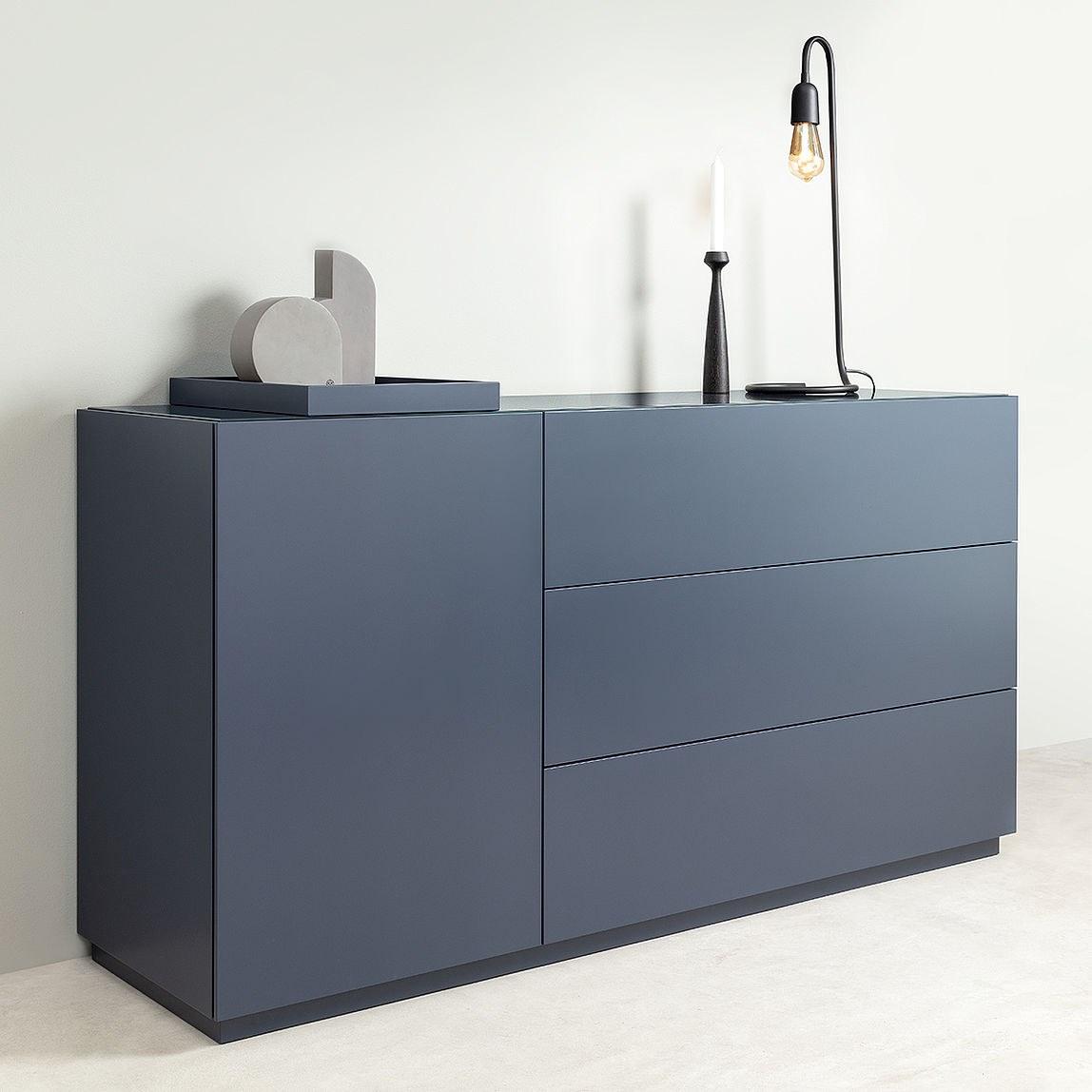 Wooden chest of drawers | 9200 Stretto by Rolf Benz