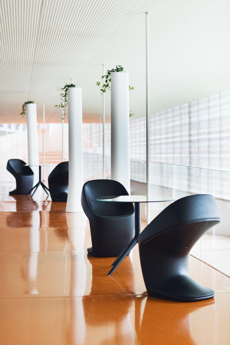 Polyethylene garden chair | Ufo by Vondom