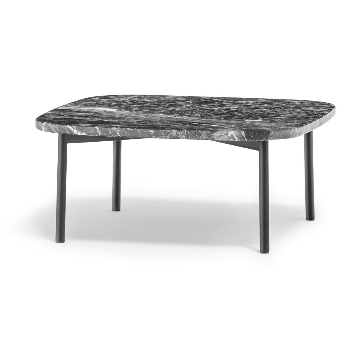 Square marble coffee table | Buddy 59x59 by Pedrali